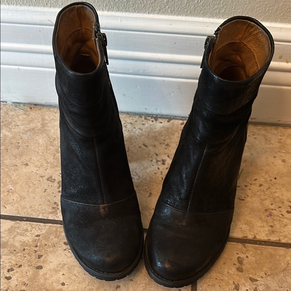 Clark’s Black Leather Ankle Boots